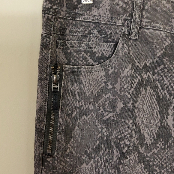 Democracy Reptile Patterned Ab Soloution Pants Size 10 - Picture 2 of 9